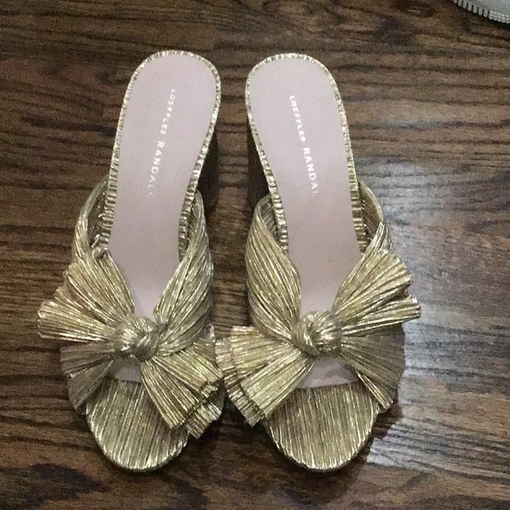 Loeffler Randall Penny Gold pleated bow heel